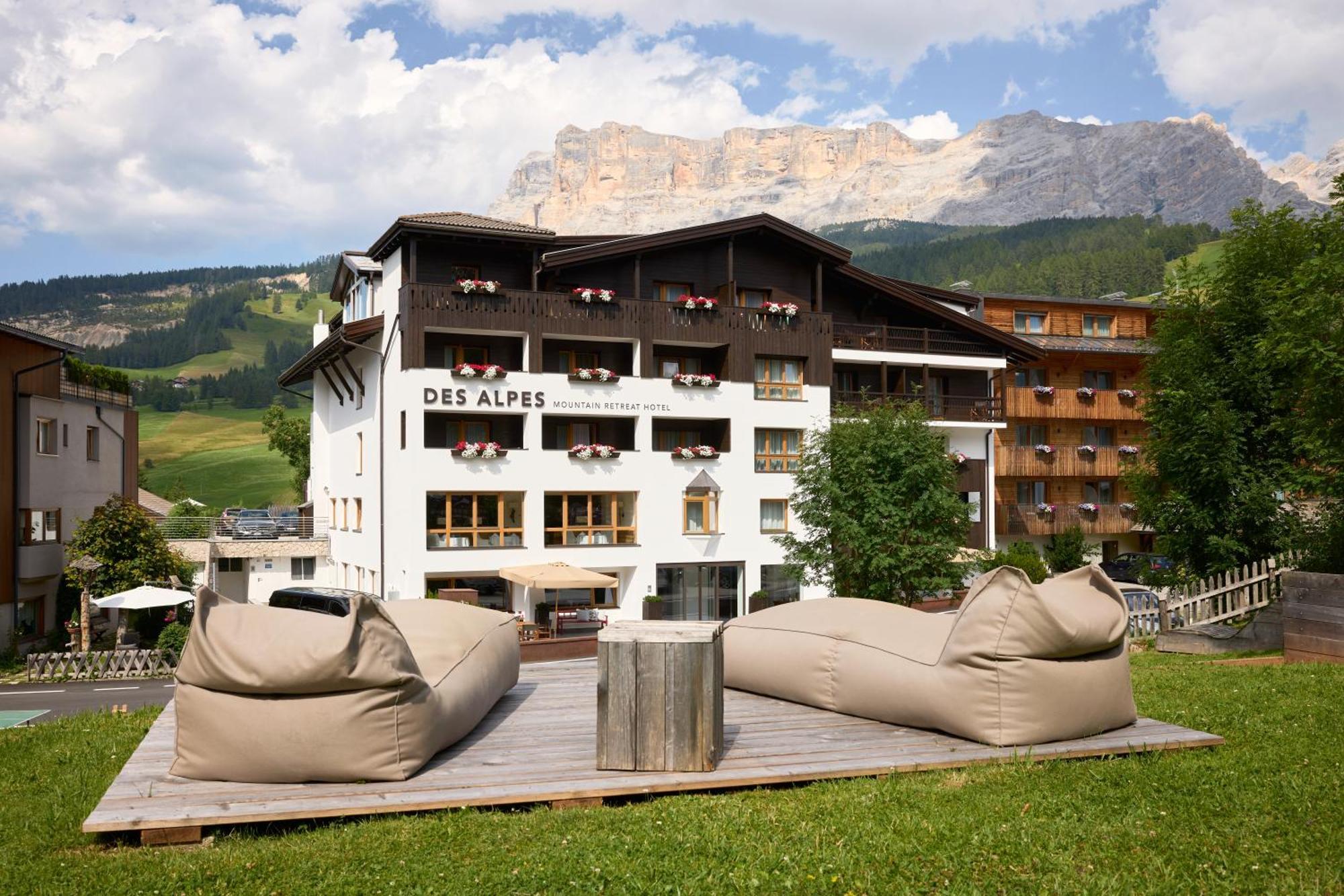 Hotel Des Alpes 拉维拉 外观 照片
