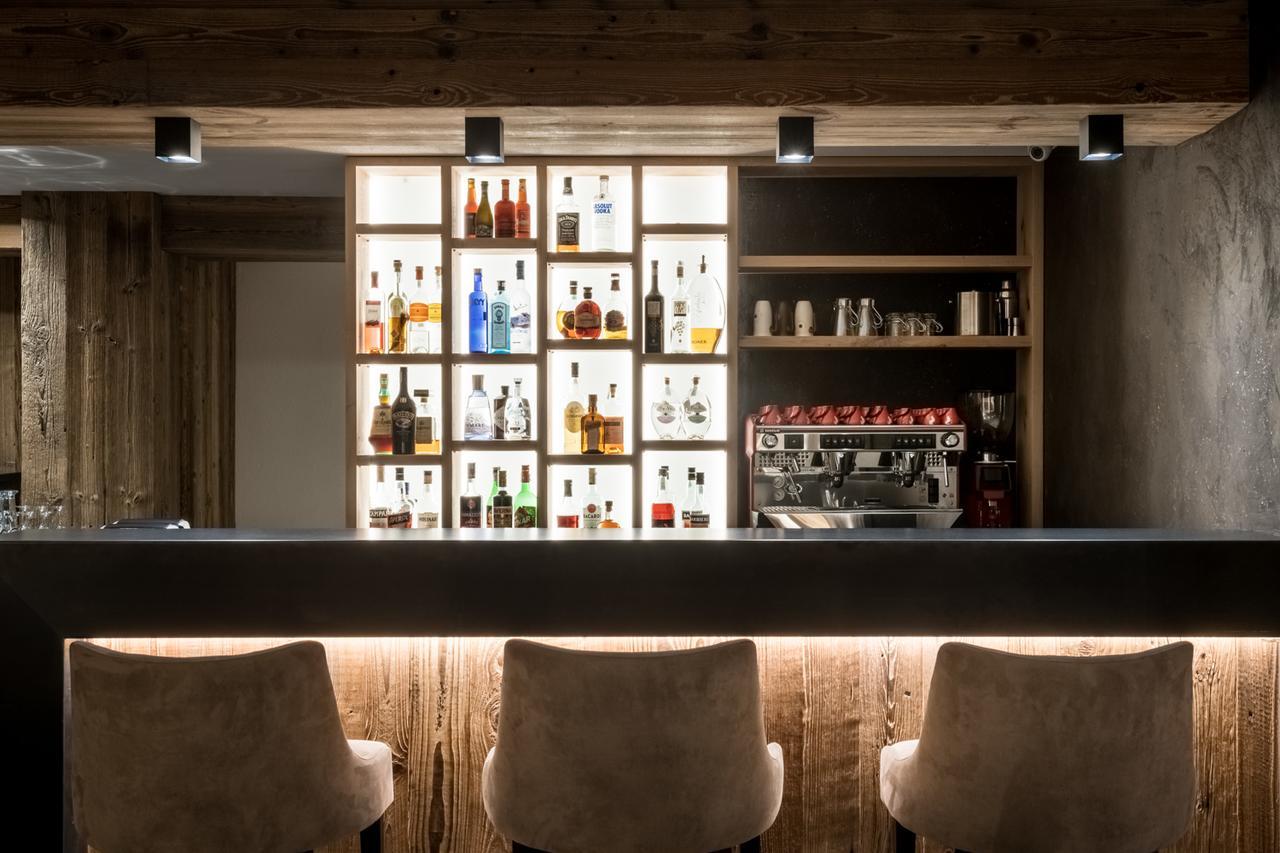 Hotel Des Alpes 拉维拉 外观 照片